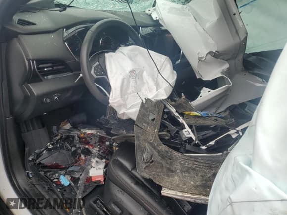 ✅ 2022 Chevrolet Traverse RS • VIN: 1GNEVJKW7NJ182884 • Lot: 65578644. Wystawiony na Copart z przebiegiem Nie podano. Bezpłatny archiwum sprzedaży aukcyjnych z USA i szczegółowy raport historii pojazdu na DreamBid. Zdjęcie 8.