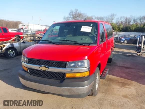 ✅ 2020 Chevrolet Express Cargo • VIN: 1GCZGGFG5L1188853 • Lot: 41790969. Listed on IAAI with 104,599 mi. Free auction sales archive from the USA and detailed vehicle history report at DreamBid. Image 2.