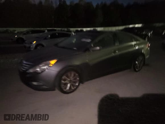 ✅ 2012 Hyundai Sonata SE • VIN: 5NPEC4ABXCH419484 • Лот: 92595555. Опубликован ранее на Copart с пробегом Не указан. Бесплатный доступ к архиву аукционных продаж из США и подробный отчёт об истории автомобиля на DreamBid. Изображение 1.