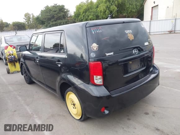 ✅ 2012 Scion xB • VIN: JTLZE4FE4CJ013209 • Lot: 43336960. Listed on IAAI with 129,734 mi. Free auction sales archive from the USA and detailed vehicle history report at DreamBid. Image 3.