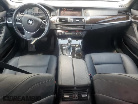 ✅ 2016 BMW 5 Series 528i • VIN: WBA5A5C5XGG348149 • Лот: 68308825. Опубликован ранее на Copart с пробегом 116 049 миль. Бесплатный доступ к архиву аукционных продаж из США и подробный отчёт об истории автомобиля на DreamBid. Изображение 8.