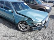 ✅ 1991 Mercedes-Benz 190 • VIN: WDBDA29D0MF832696 • Lot: 41796176. Listed on IAAI with 197,693 mi. Free auction sales archive from the USA and detailed vehicle history report at DreamBid. Image 6.