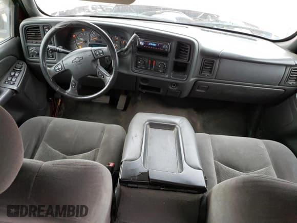 ✅ 2005 Chevrolet Silverado 1500 Z71 • VIN: 2GCEK13T151137889 • Лот: 76465784. Опубликован ранее на Copart с пробегом 303 991 миль. Бесплатный доступ к архиву аукционных продаж из США и подробный отчёт об истории автомобиля на DreamBid. Изображение 8.