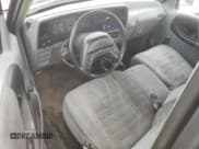 ✅ 1994 Ford Ranger Splash • VIN: 1FTCR10X4RUC23587 • Lot: 85518794. Listed on Copart with 266,836 mi. Free auction sales archive from the USA and detailed vehicle history report at DreamBid. Image 8.