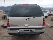 ✅ 2005 GMC Yukon XL • VIN: 1GKFK66U05J100042 • Lot: 42175231. Listed on IAAI with 312,911 mi. Free auction sales archive from the USA and detailed vehicle history report at DreamBid. Image 16.