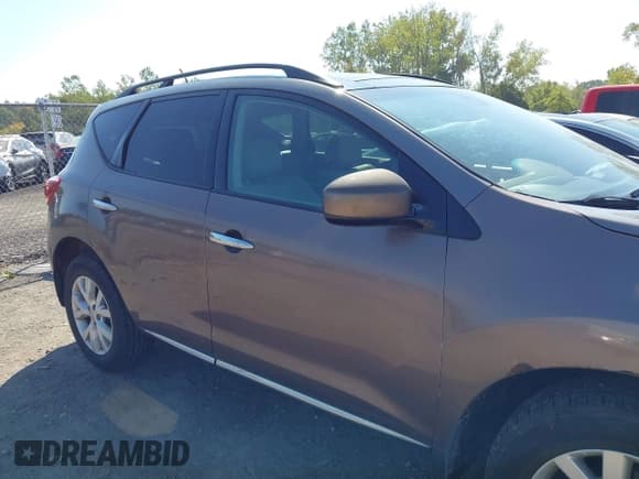 ✅ 2011 Nissan Murano SV • VIN: JN8AZ1MW9BW168044 • Lot: 43247755. Listed on IAAI with 192,390 mi. Free auction sales archive from the USA and detailed vehicle history report at DreamBid. Image 13.
