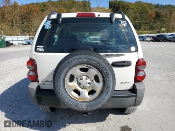 ✅ 2007 Jeep Liberty Sport • VIN: 1J4GL48K97W639207 • Lot: 89705905. Listed on Copart with 46,013 mi. Free auction sales archive from the USA and detailed vehicle history report at DreamBid. Image 6.