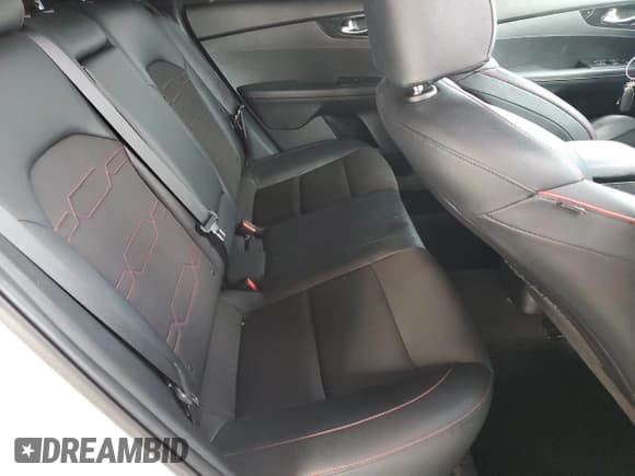 ✅ 2021 Kia Forte GT • VIN: 3KPF44AC5ME315436 • Lot: 82385375. Listed on Copart with 48,700 mi. Free auction sales archive from the USA and detailed vehicle history report at DreamBid. Image 10.