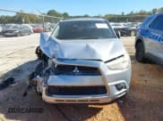 ✅ 2011 Mitsubishi Outlander SE • VIN: JA4AP4AU2BZ016010 • Lot: 43518835. Wystawiony na IAAI z przebiegiem 151 984 mil. Bezpłatny archiwum sprzedaży aukcyjnych z USA i szczegółowy raport historii pojazdu na DreamBid. Zdjęcie 12.