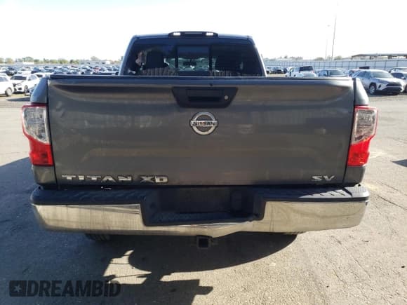 ✅ 2017 Nissan Titan • VIN: 1N6AA1C11HN553053 • Lot: 50992065. Listed on Copart with 178,163 mi. Free auction sales archive from the USA and detailed vehicle history report at DreamBid. Image 6.