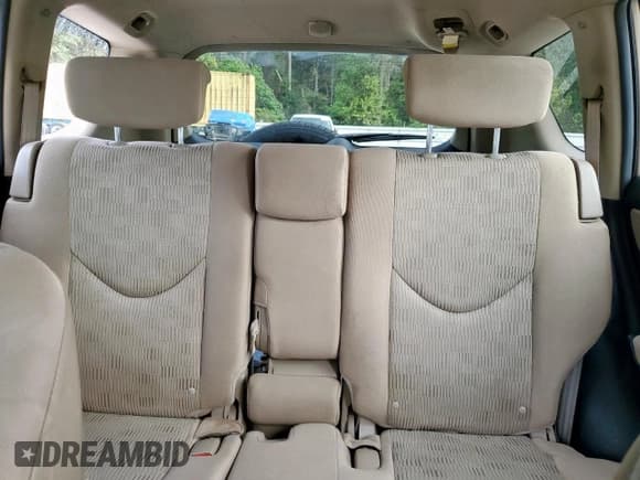 ✅ 2009 Toyota RAV4 • VIN: 2T3ZF33VX9W011269 • Лот: 90402715. Опубликован ранее на Copart с пробегом 180 290 миль. Бесплатный доступ к архиву аукционных продаж из США и подробный отчёт об истории автомобиля на DreamBid. Изображение 10.