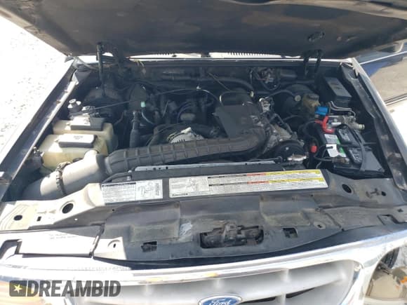 ✅ 1996 Ford Explorer XL • VIN: 1FMDU32X8TZB95732 • Лот: 73947744. Опубликован ранее на Copart с пробегом 261 536 миль. Бесплатный доступ к архиву аукционных продаж из США и подробный отчёт об истории автомобиля на DreamBid. Изображение 12.