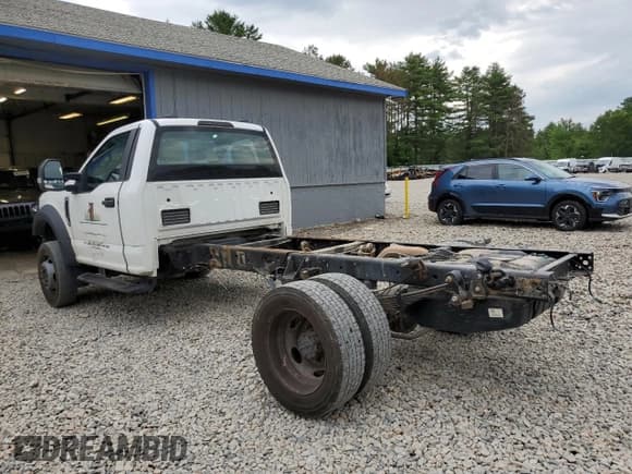 ✅ 2022 Ford F-550 • VIN: 1FDUF5HN1NDA26518 • Lot: 62051805. Listed on Copart with 87,607 mi. Free auction sales archive from the USA and detailed vehicle history report at DreamBid. Image 2.