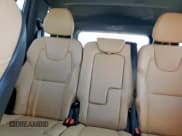 ✅ 2017 Volvo XC90 Momentum • VIN: YV4102KK6H1181252 • Лот: 85731855. Опубликован ранее на Copart с пробегом 106 632 миль. Бесплатный доступ к архиву аукционных продаж из США и подробный отчёт об истории автомобиля на DreamBid. Изображение 10.