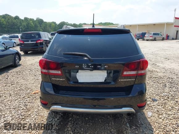 ✅ 2017 Dodge Journey Crossroad Plus • VIN: 3C4PDCGB6HT603805 • Лот: 42686427. Опубликован ранее на IAAI с пробегом 123 397 миль. Бесплатный доступ к архиву аукционных продаж из США и подробный отчёт об истории автомобиля на DreamBid. Изображение 16.