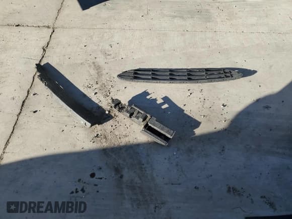 ✅ 2017 Subaru Legacy Premium • VIN: 4S3BNAC61H3031137 • Лот: 86698925. Опубликован ранее на Copart с пробегом 95 418 миль. Бесплатный доступ к архиву аукционных продаж из США и подробный отчёт об истории автомобиля на DreamBid. Изображение 12.