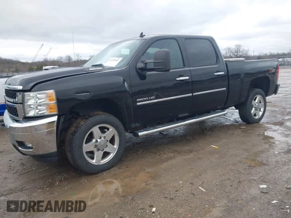 ✅ 2012 Chevrolet Silverado 2500HD LT • VIN: 1GC1KXC8XCF195583 • Лот: 43738101. Опубликован ранее на IAAI с пробегом 163 988 миль. Бесплатный доступ к архиву аукционных продаж из США и подробный отчёт об истории автомобиля на DreamBid. Изображение 17.