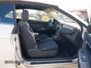 ✅ 2010 Chrysler Sebring Touring • VIN: 1C3BC5ED3AN166532 • Lot: 43870716. Wystawiony na IAAI z przebiegiem 109 885 mil. Bezpłatny archiwum sprzedaży aukcyjnych z USA i szczegółowy raport historii pojazdu na DreamBid. Zdjęcie 5.