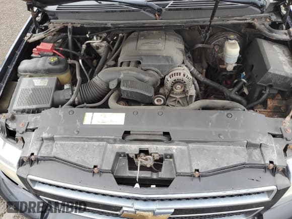 ✅ 2011 Chevrolet Suburban Commercial • VIN: 1GNSK5E38BR204747 • Lot: 72679974. Wystawiony na Copart z przebiegiem 261 413 mil. Bezpłatny archiwum sprzedaży aukcyjnych z USA i szczegółowy raport historii pojazdu na DreamBid. Zdjęcie 12.