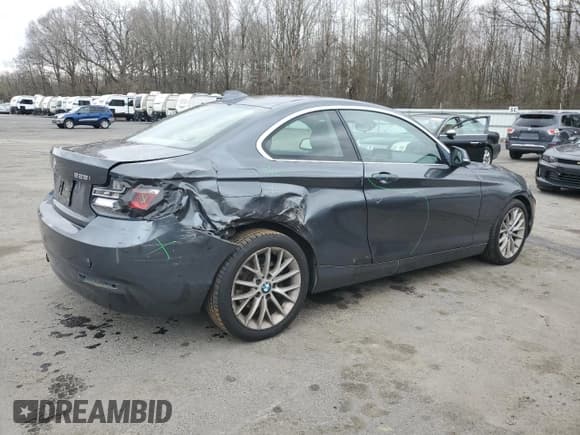 ✅ 2015 BMW 2 Series 228i xDrive • VIN: WBA1G9C52FVX96545 • Lot: 49312175. Wystawiony na Copart z przebiegiem 61 695 mil. Bezpłatny archiwum sprzedaży aukcyjnych z USA i szczegółowy raport historii pojazdu na DreamBid. Zdjęcie 3.