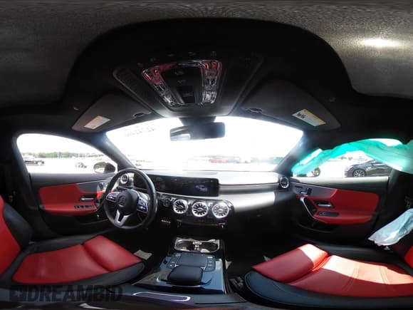 ✅ 2022 Mercedes-Benz CLA 250 • VIN: W1K5J4HB0NN267204 • Лот: 42742400. Опубликован ранее на IAAI с пробегом 52 361 миль. Бесплатный доступ к архиву аукционных продаж из США и подробный отчёт об истории автомобиля на DreamBid. Изображение 18.