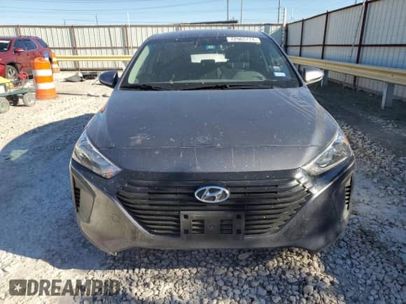 2019 Hyundai Ioniq Blue с VIN KMHC65LC5KU139773, выставлен на аукционе Copart как лот 72965774 с пробегом 116 561 миль миль и Списание • Salvage title. История ставок и продаж доступна на DreamBid. Изображение 5.
