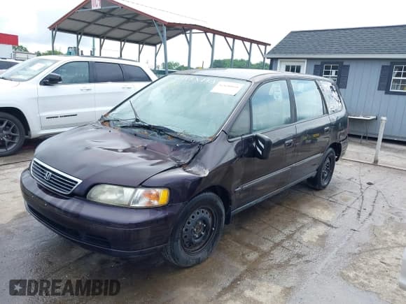 ✅ 1997 Honda Odyssey • VIN: JHMRA1842VC003410 • Lot: 42456828. Listed on IAAI with 280,657 mi. Free auction sales archive from the USA and detailed vehicle history report at DreamBid. Image 2.