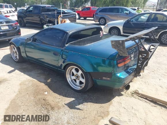 ✅ 1993 Nissan 300ZX • VIN: JN1RZ27H4PX001807 • Lot: 42160056. Wystawiony na IAAI z przebiegiem 132 863 mil. Bezpłatny archiwum sprzedaży aukcyjnych z USA i szczegółowy raport historii pojazdu na DreamBid. Zdjęcie 3.