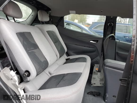 ✅ 2020 Chevrolet Bolt EV LT • VIN: 1G1FW6S0XL4149224 • Lot: 51976175. Wystawiony na Copart z przebiegiem 41 233 mil. Bezpłatny archiwum sprzedaży aukcyjnych z USA i szczegółowy raport historii pojazdu na DreamBid. Zdjęcie 10.