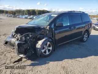 ✅ 2017 Toyota Sienna LE • VIN: 5TDKZ3DC3HS854512 • Lot: 89645375. Listed on Copart with 96,938 mi. Free auction sales archive from the USA and detailed vehicle history report at DreamBid. Image 1.