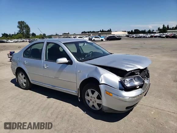 ✅ 2005 Volkswagen Jetta GL • VIN: 3VWRK69M05M033317 • Lot: 66320935. Listed on Copart with 134,346 mi. Free auction sales archive from the USA and detailed vehicle history report at DreamBid. Image 13.