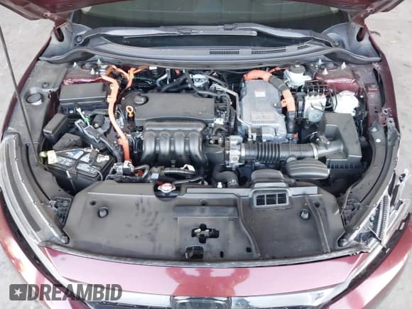 ✅ 2018 Honda Clarity Touring • VIN: JHMZC5F31JC004649 • Lot: 43645525. Wystawiony na IAAI z przebiegiem 55 671 mil. Bezpłatny archiwum sprzedaży aukcyjnych z USA i szczegółowy raport historii pojazdu na DreamBid. Zdjęcie 10.