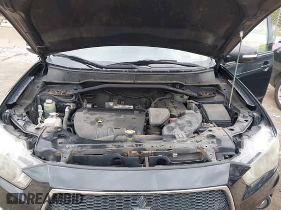 2011 Mitsubishi Outlander SE with VIN JA4AS3AW5BU013447, listed as a IAAI auction lot 42256531 with 219,832 mi miles and . Bid and sale history available at DreamBid. Image 10.