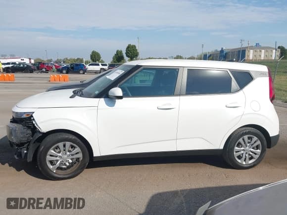✅ 2021 Kia Soul S • VIN: KNDJ23AU3M7797455 • Лот: 43450550. Опубликован ранее на IAAI с пробегом 77 174 миль. Бесплатный доступ к архиву аукционных продаж из США и подробный отчёт об истории автомобиля на DreamBid. Изображение 15.
