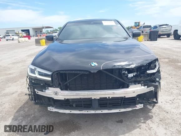 ✅ 2021 BMW 5 Series 530i • VIN: WBA53BH09MWX27909 • Lot: 42315030. Listed on IAAI with 35,238 mi. Free auction sales archive from the USA and detailed vehicle history report at DreamBid. Image 6.