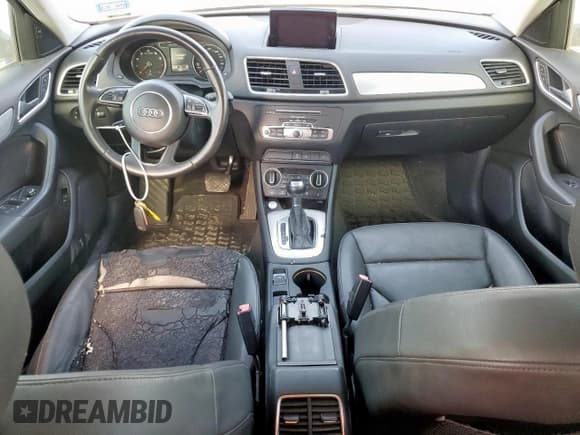 ✅ 2016 Audi Q3 Premium Plus • VIN: WA1BFCFS7GR000966 • Lot: 91257005. Wystawiony na Copart z przebiegiem 189 197 mil. Bezpłatny archiwum sprzedaży aukcyjnych z USA i szczegółowy raport historii pojazdu na DreamBid. Zdjęcie 8.