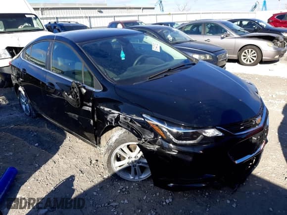 ✅ 2018 Chevrolet Cruze LT • VIN: 1G1BE5SM9J7201212 • Lot: 67447152. Listed on Copart with 79,321 mi. Free auction sales archive from the USA and detailed vehicle history report at DreamBid. Image 4.