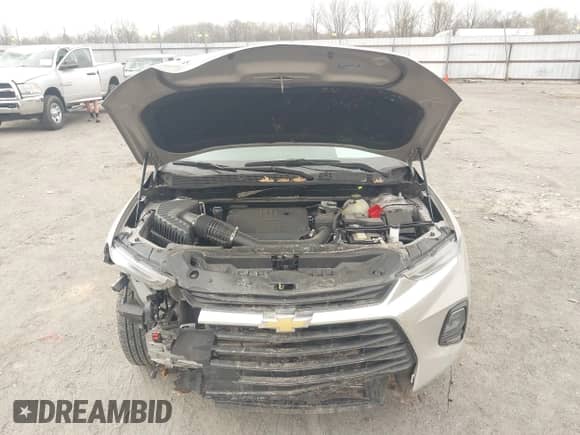 2021 Chevrolet Blazer LT z VIN 3GNKBCR47MS545399, wystawiony jako IAAI lot #41822104 z przebiegiem 60 182 mil mil oraz . Historia ofert i sprzedaży dostępna na DreamBid. Obrazek 10.