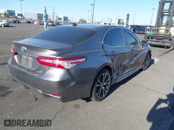 2020 Toyota Camry Hybrid SE с VIN 4T1G31AKXLU539942, выставлен на аукционе IAAI как лот 42300015 с пробегом 67 035 миль миль и . История ставок и продаж доступна на DreamBid. Изображение 4.