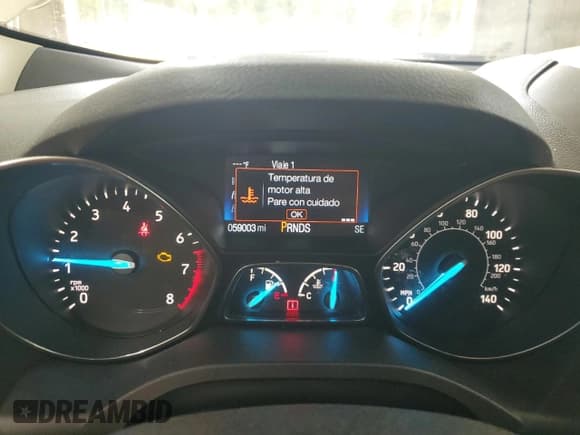 ✅ 2018 Ford Escape SE • VIN: 1FMCU9GDXJUC35817 • Lot: 82746185. Wystawiony na Copart z przebiegiem 59 003 mil. Bezpłatny archiwum sprzedaży aukcyjnych z USA i szczegółowy raport historii pojazdu na DreamBid. Zdjęcie 9.