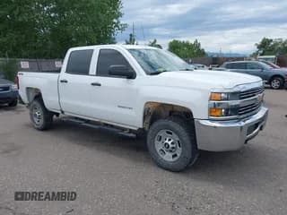 ✅ 2018 Chevrolet Silverado 2500HD Work Truck • VIN: 1GC1KUEG4JF271444 • Лот: 42588159. Опубликован ранее на IAAI с пробегом 210 808 миль. Бесплатный доступ к архиву аукционных продаж из США и подробный отчёт об истории автомобиля на DreamBid. Изображение 1.