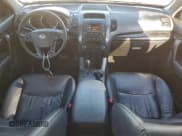 ✅ 2013 Kia Sorento EX • VIN: 5XYKU4A26DG345456 • Lot: 96341965. Listed on Copart with 226,968 mi. Free auction sales archive from the USA and detailed vehicle history report at DreamBid. Image 8.