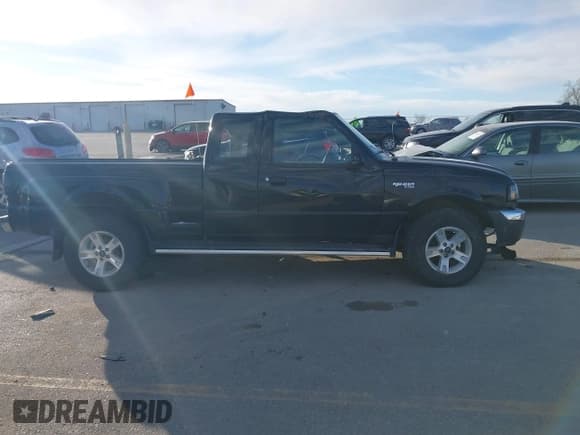 ✅ 2004 Ford Ranger XL Fleet • VIN: 1FTZR15E84PB24408 • Lot: 43667317. Listed on IAAI with 72,905 mi. Free auction sales archive from the USA and detailed vehicle history report at DreamBid. Image 13.