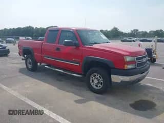 2005 Chevrolet Silverado 2500HD LS with VIN 1GCHK29U35E147891, listed as a IAAI auction lot 43159005 with 243,335 mi miles and . Bid and sale history available at DreamBid. Image 1.