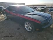 ✅ 2014 Dodge Challenger R/T 100th Anniversary Appearance • VIN: 2C3CDYBT9EH163745 • Lot: 81259504. Wystawiony na Copart z przebiegiem 156 851 mil. Bezpłatny archiwum sprzedaży aukcyjnych z USA i szczegółowy raport historii pojazdu na DreamBid. Zdjęcie 4.