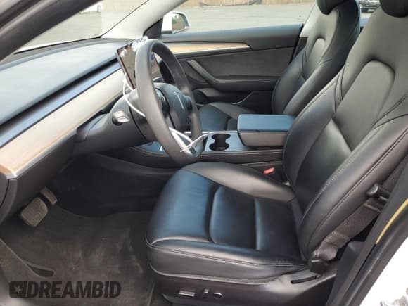 ✅ 2021 Tesla Model 3 Long Range • VIN: 5YJ3E1EB5MF004003 • Lot: 56908295. Wystawiony na Copart z przebiegiem 52 918 mil. Bezpłatny archiwum sprzedaży aukcyjnych z USA i szczegółowy raport historii pojazdu na DreamBid. Zdjęcie 7.