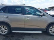 ✅ 2015 Kia Sorento EX • VIN: 5XYKUDA72FG625714 • Лот: 43125200. Опубликован ранее на IAAI с пробегом 119 896 миль. Бесплатный доступ к архиву аукционных продаж из США и подробный отчёт об истории автомобиля на DreamBid. Изображение 13.