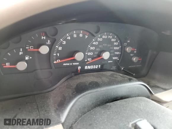 ✅ 2005 Ford Explorer XLS • VIN: 1FMZU62K35UA82475 • Lot: 80831945. Listed on Copart with Not provided. Free auction sales archive from the USA and detailed vehicle history report at DreamBid. Image 9.