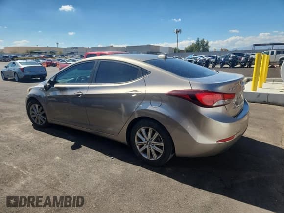 ✅ 2016 Hyundai Elantra SE • VIN: 5NPDH4AE3GH707456 • Lot: 81903465. Listed on Copart with 73,913 mi. Free auction sales archive from the USA and detailed vehicle history report at DreamBid. Image 2.