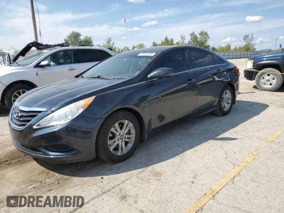 ✅ 2013 Hyundai Sonata GLS • VIN: 5NPEB4AC1DH790272 • Lot: 71521244. Wystawiony na Copart z przebiegiem 200 840 mil. Bezpłatny archiwum sprzedaży aukcyjnych z USA i szczegółowy raport historii pojazdu na DreamBid. Zdjęcie 1.